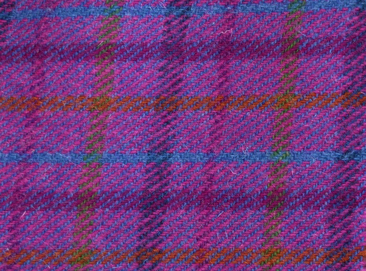 (Jura) Harris Tweed Bow Tie Dog Collar - Purple Check - BOWZOS