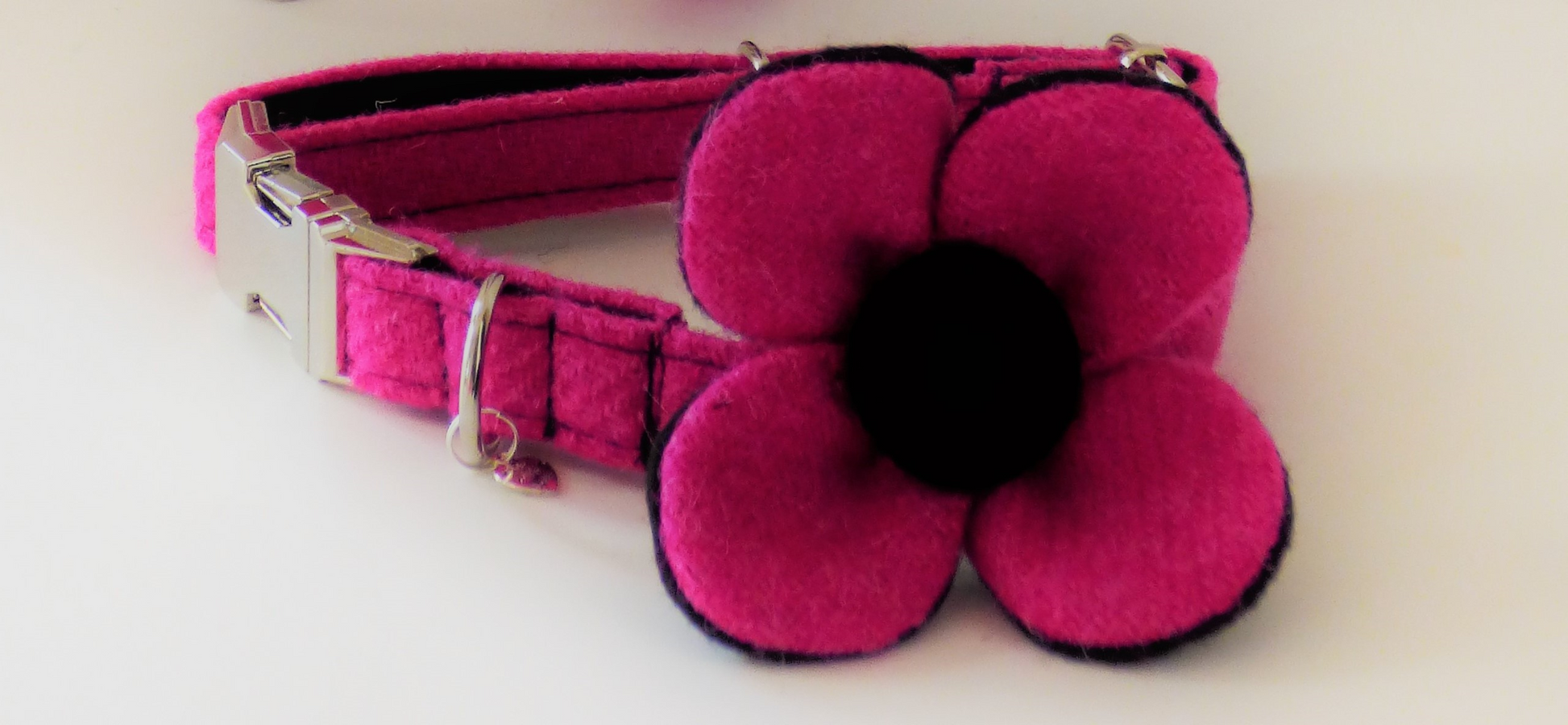 (Roxburghe) Harris Tweed Flower Dog Collar - Bubblegum Pink - BOWZOS