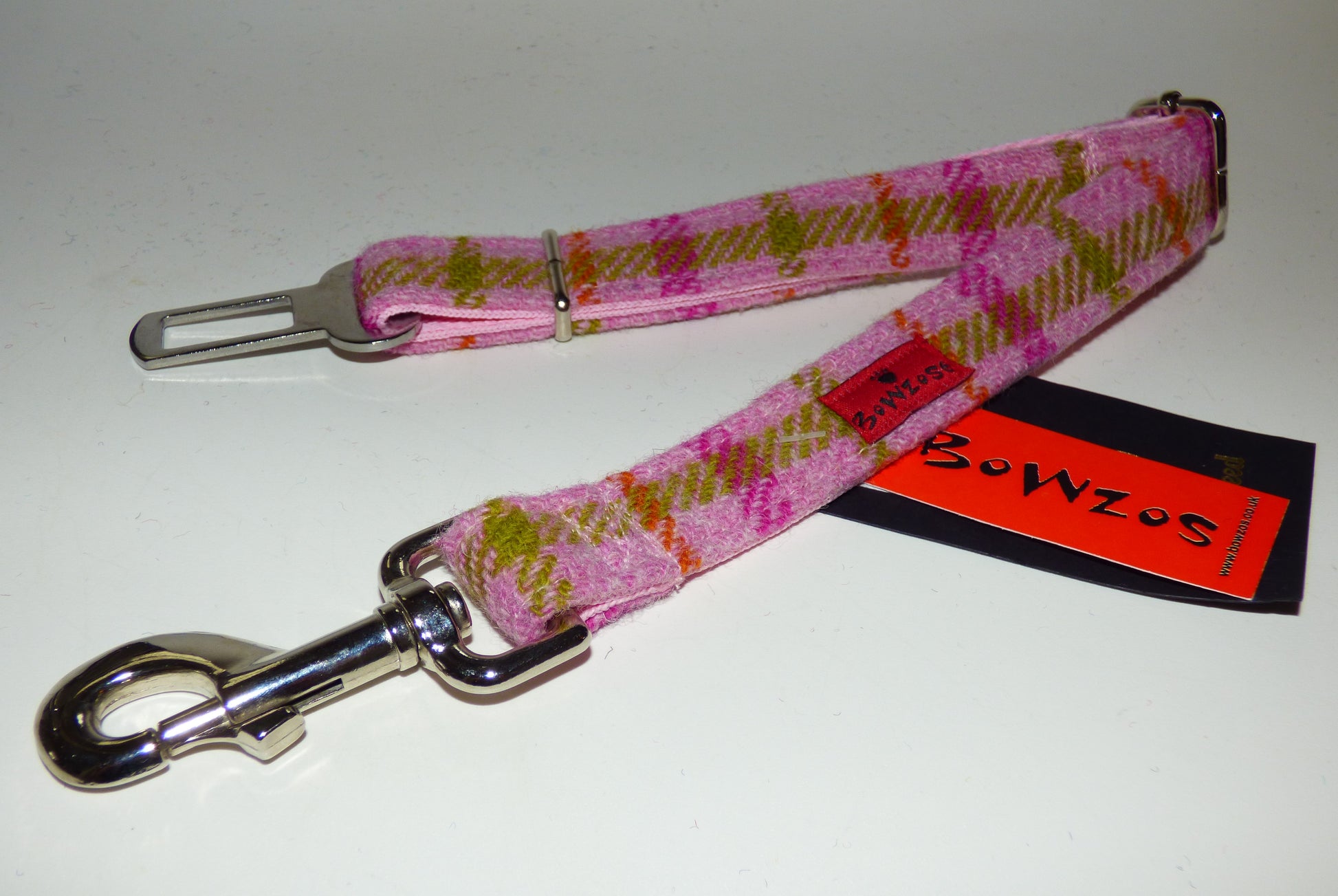 (Isla) Harris Tweed Dog Seat Belt - Baby Pink - BOWZOS