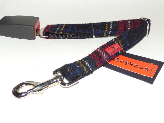Harris Tweed Dog Seat Belt - Black Stewart Tartan - BOWZOS
