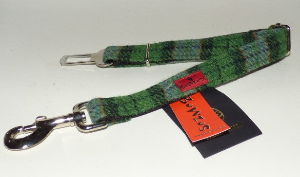 Harris Tweed Dog Seat Belt - Grass Green - BOWZOS