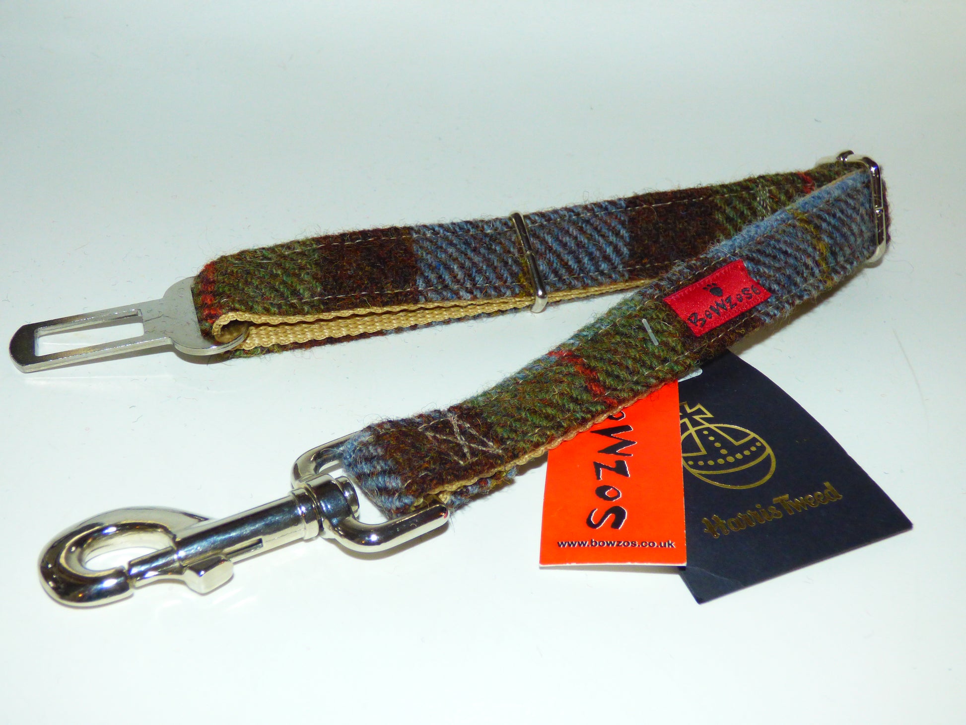 Harris Tweed Dog Seat Belt - Macleod Tartan - BOWZOS