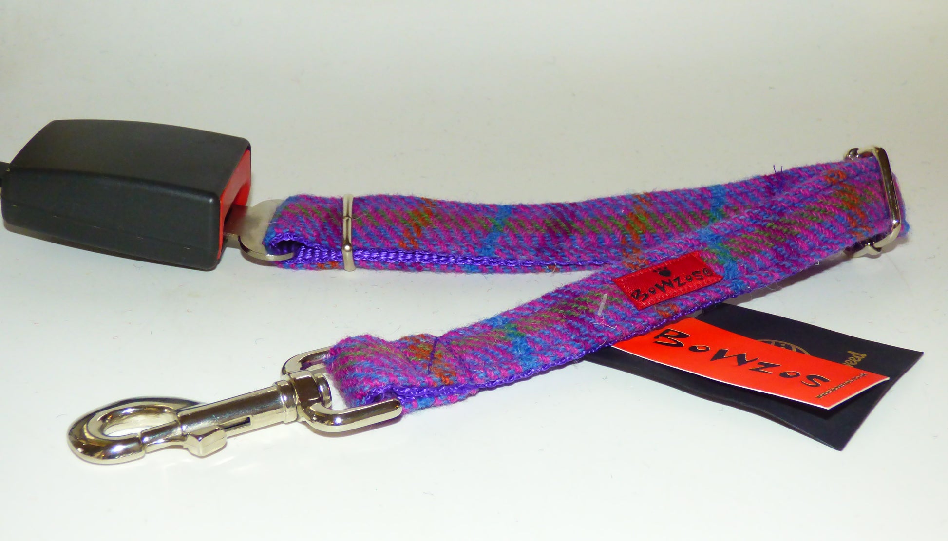 (Jura) Harris Tweed Dog Seat Belt - Purple Check - BOWZOS