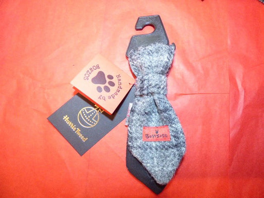 (Greyfriars) Bowzos Harris Tweed Dog Tie - Grey Check - BOWZOS