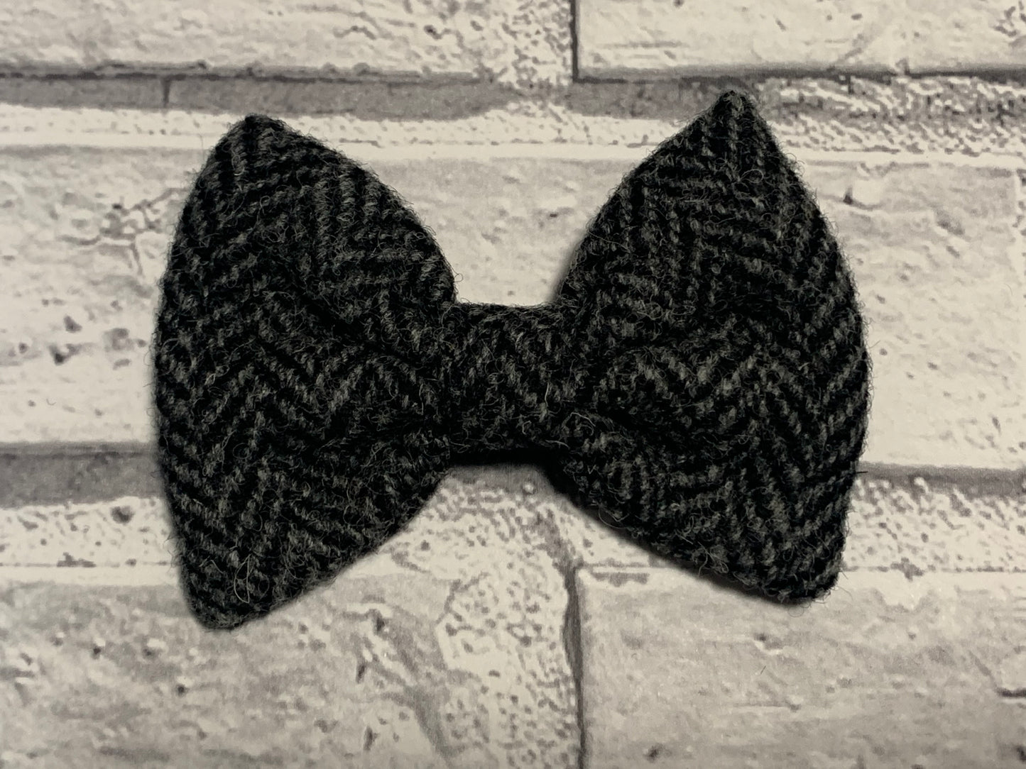 (Charcoal Herringbone) Bowzos Bow - Harris Tweed®