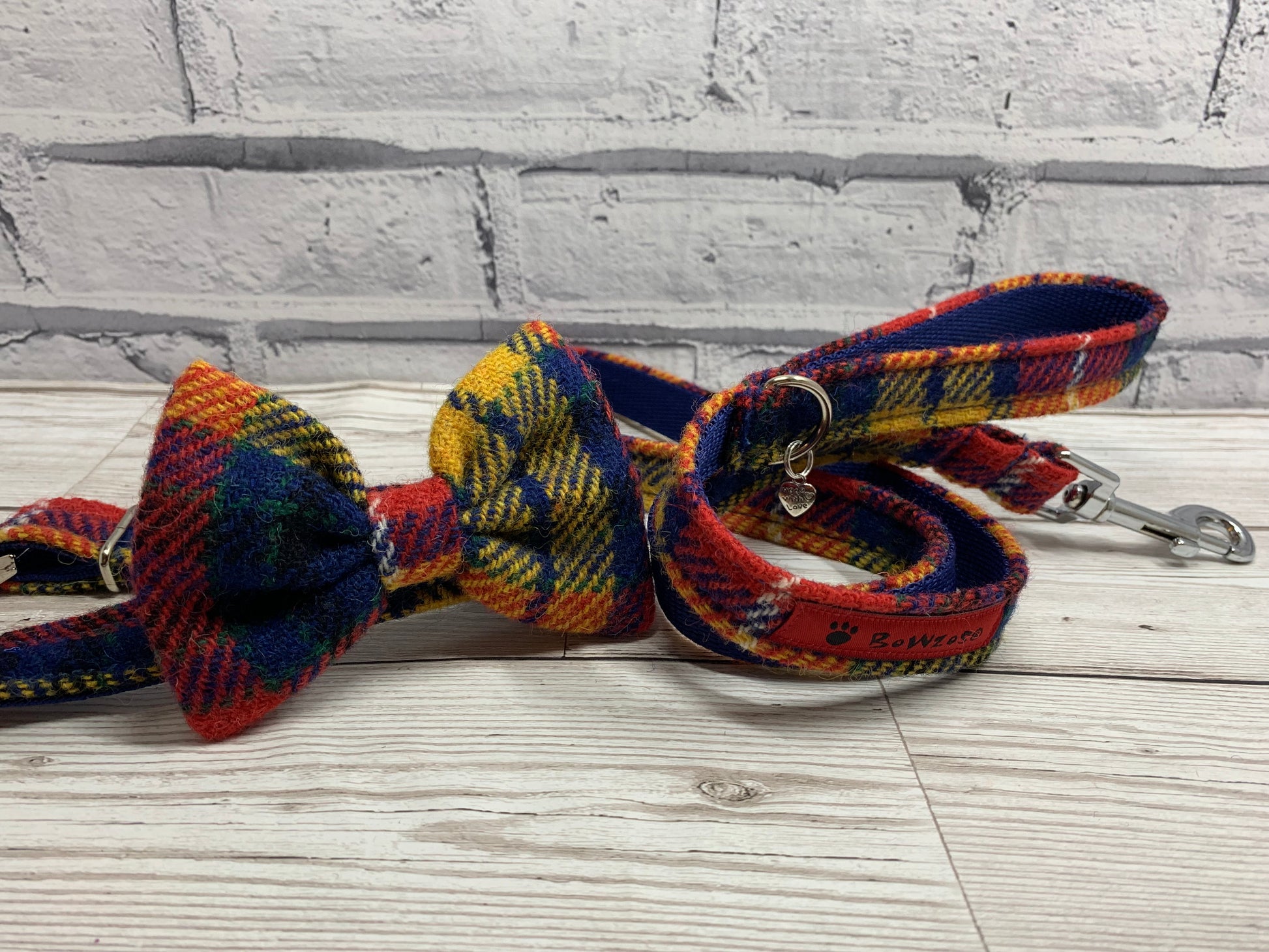 (Bute) Harris Tweed Bow Tie Dog Collar & Lead Set - Tartan - BOWZOS