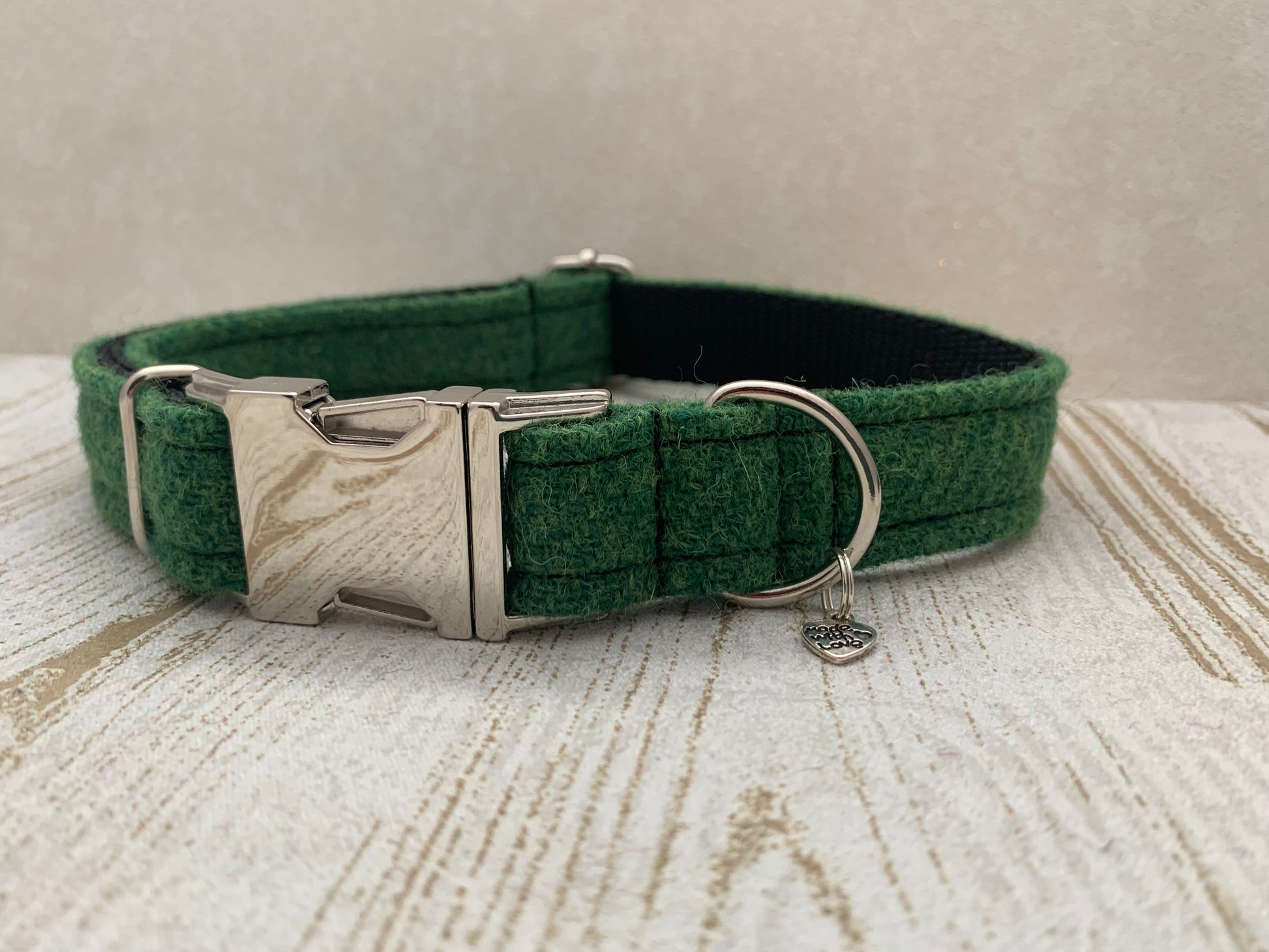 (Evergreen) Harris Tweed Bow Tie Dog Collar - Green - BOWZOS
