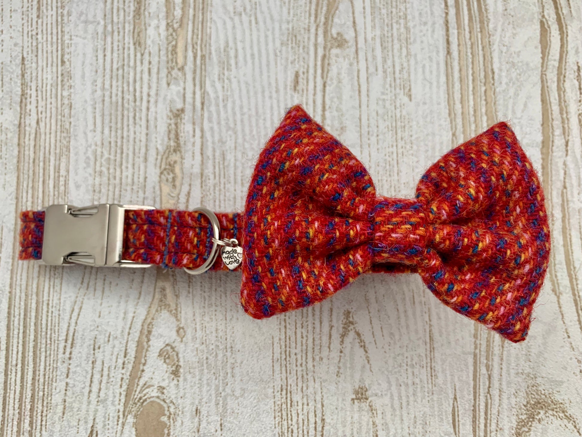 (Kelburn) Harris Tweed Bow Tie Dog Collar - Red Kaona - BOWZOS