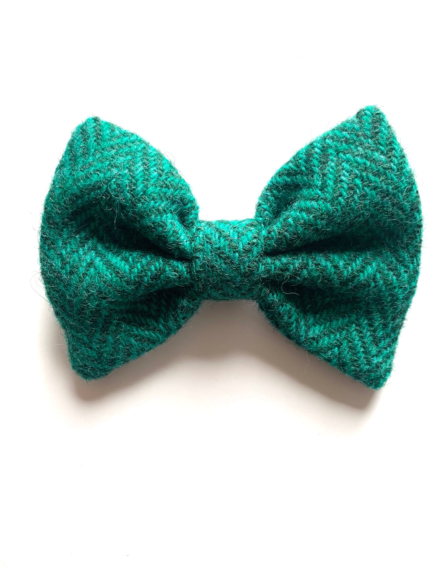(Horgabost) Bowzos Bow - Harris Tweed Green Herringbone - BOWZOS