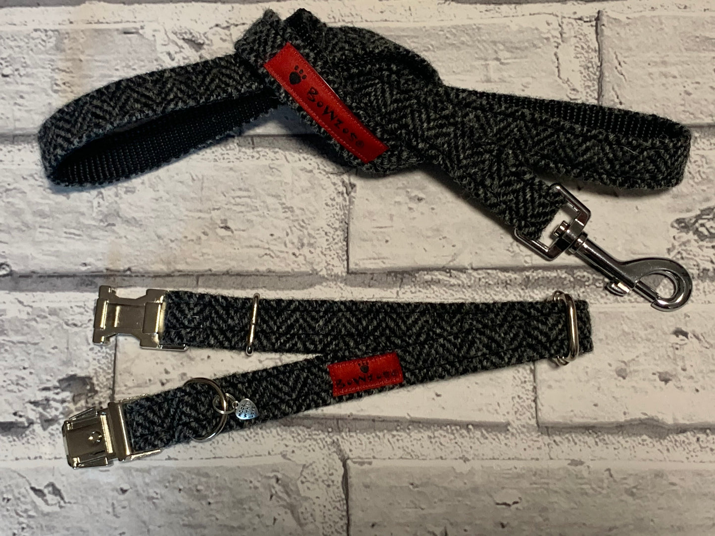 (Charcoal Herringbone) Harris Tweed® Dog Collar & Lead Set - Charcoal