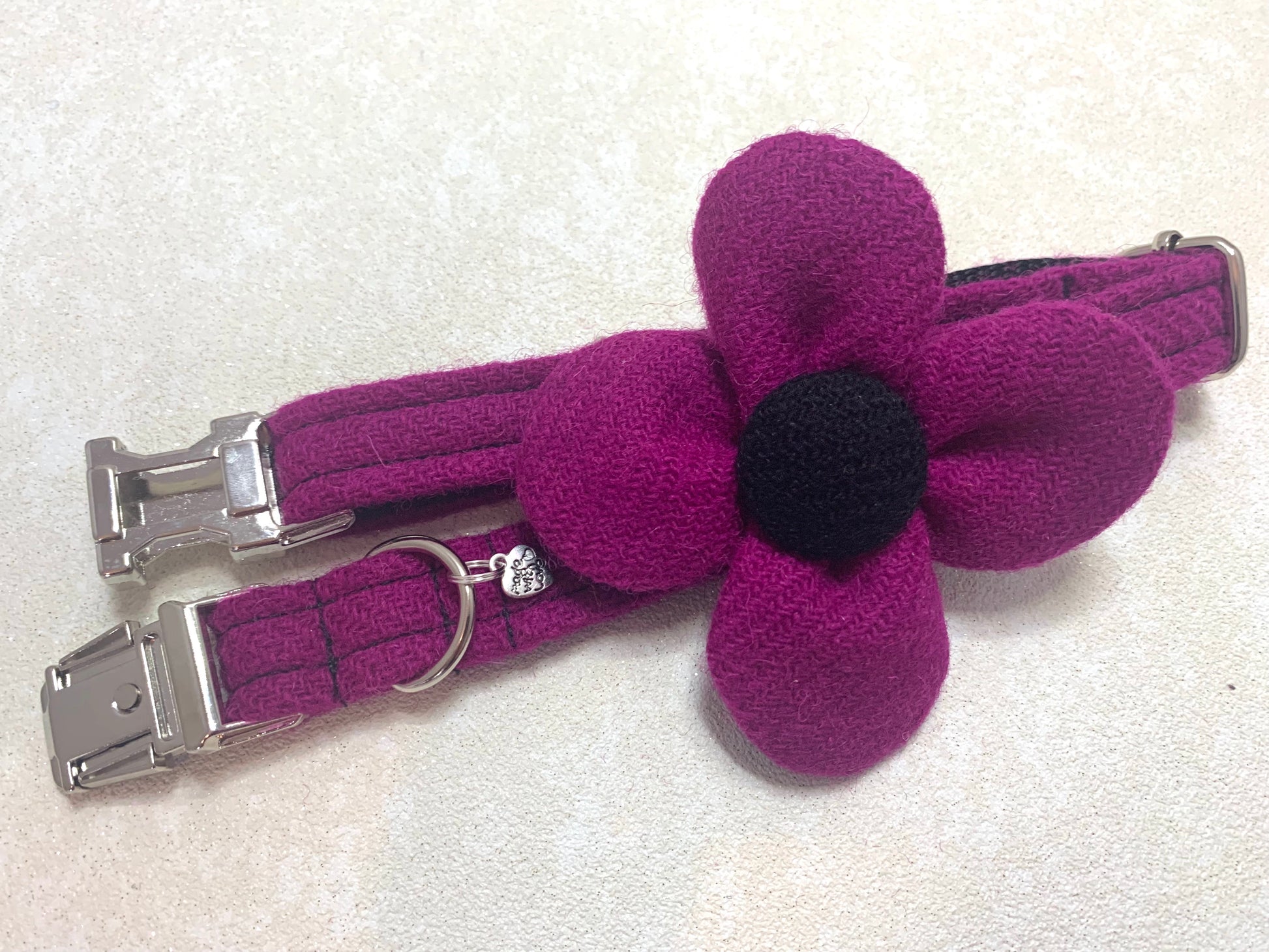 Harris Tweed Flower Dog Collar - Fuchsia - BOWZOS