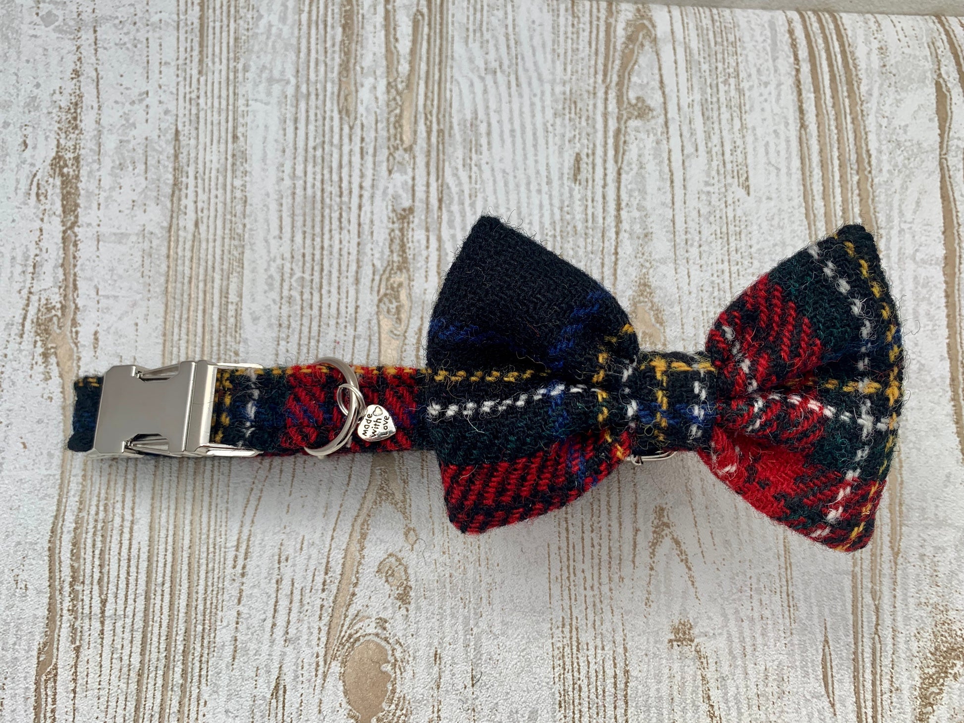 Harris Tweed Bow Tie Dog Collar - Black Stewart Tartan - BOWZOS