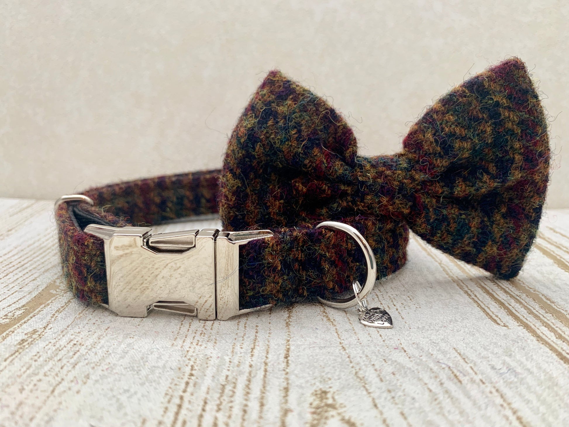 (Bobby) Houndstooth Harris Tweed Bow Tie Dog Collar - Brown - BOWZOS