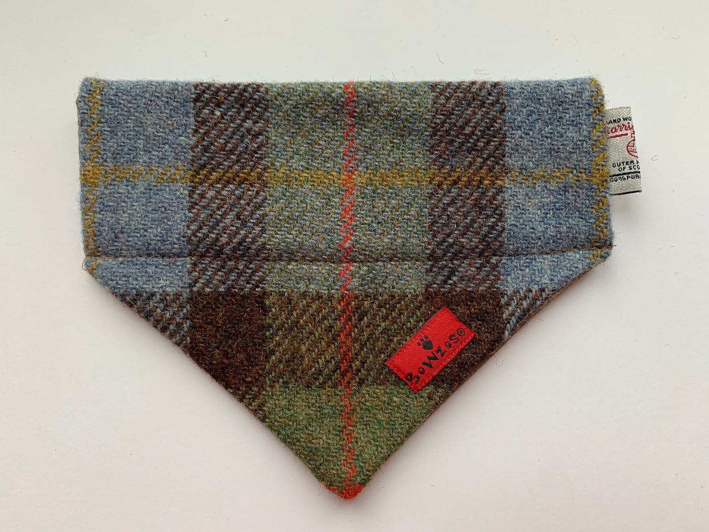 (MacLeod Tartan) Bowzos Harris Tweed® Bandana