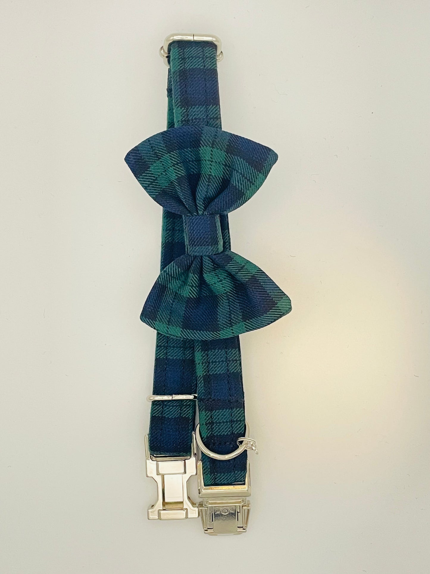 Bow Tie Collar - Black Watch Tartan