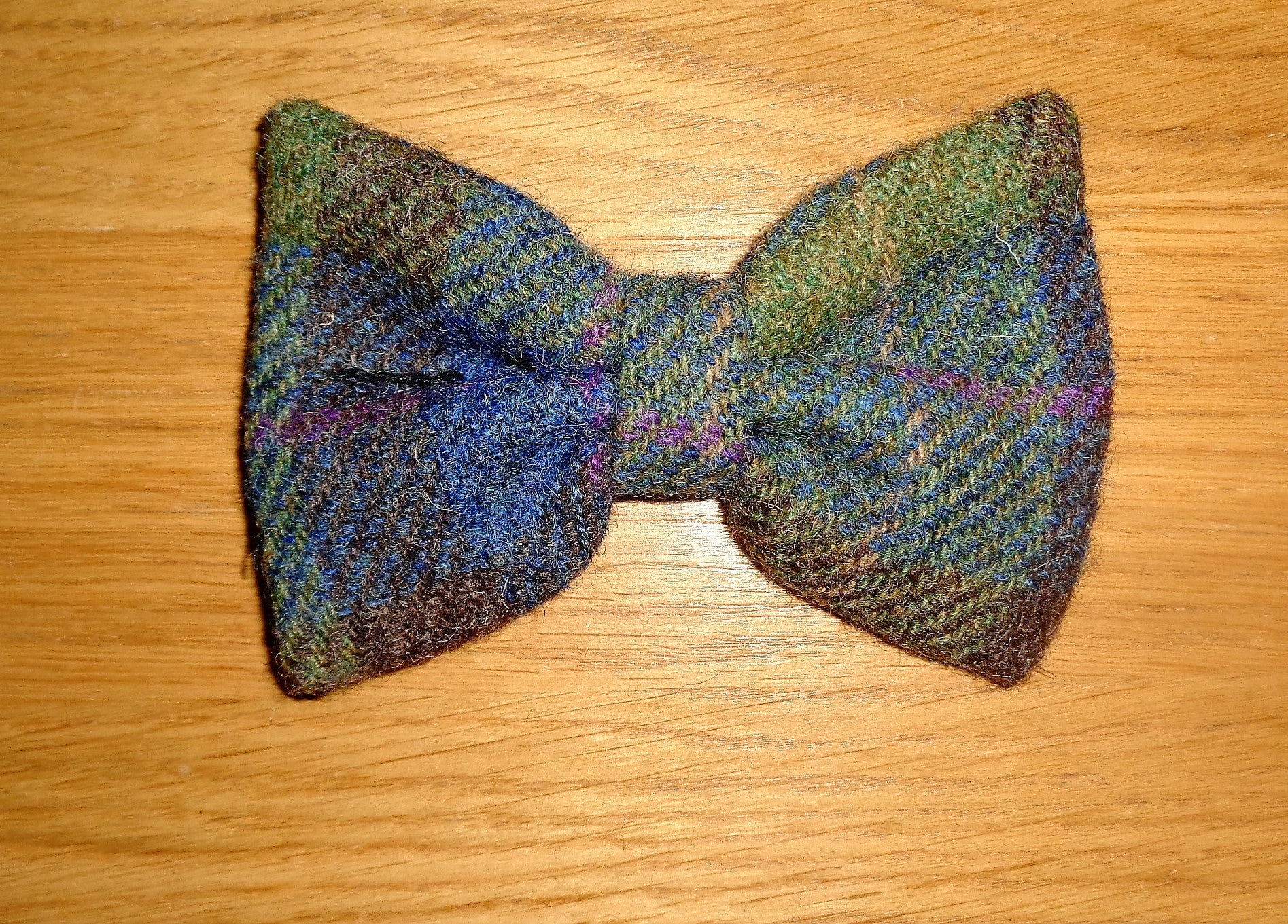 (Inverary) Bowzos Bow - Harris Tweed Khaki & Blue Check - BOWZOS
