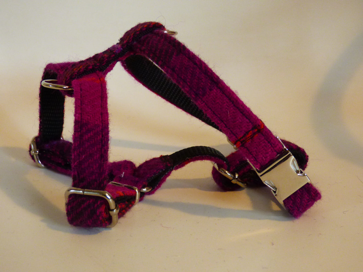 (Mull) Harris Tweed Harness - Fuschia Purple Check - BOWZOS
