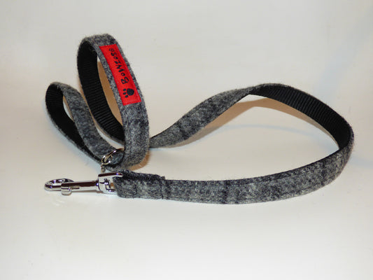 (Greyfriars) Harris Tweed Dog Lead - Grey Check - BOWZOS