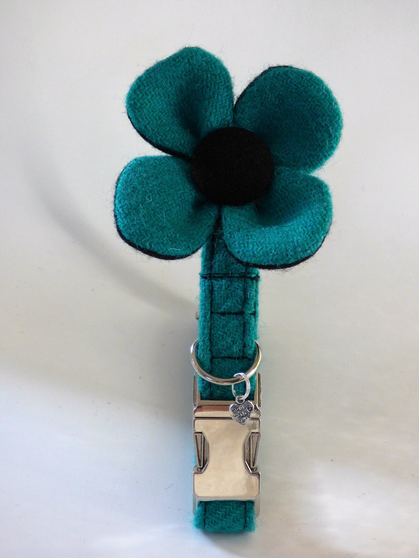 (Dalmahoy) Harris Tweed Flower Dog Collar - Jade - BOWZOS