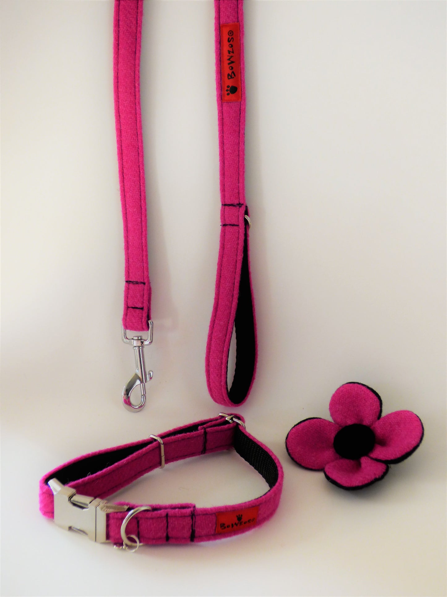 (Roxburghe) Harris Tweed Flower Dog Collar & Lead Set - Bubblegum Pink - BOWZOS
