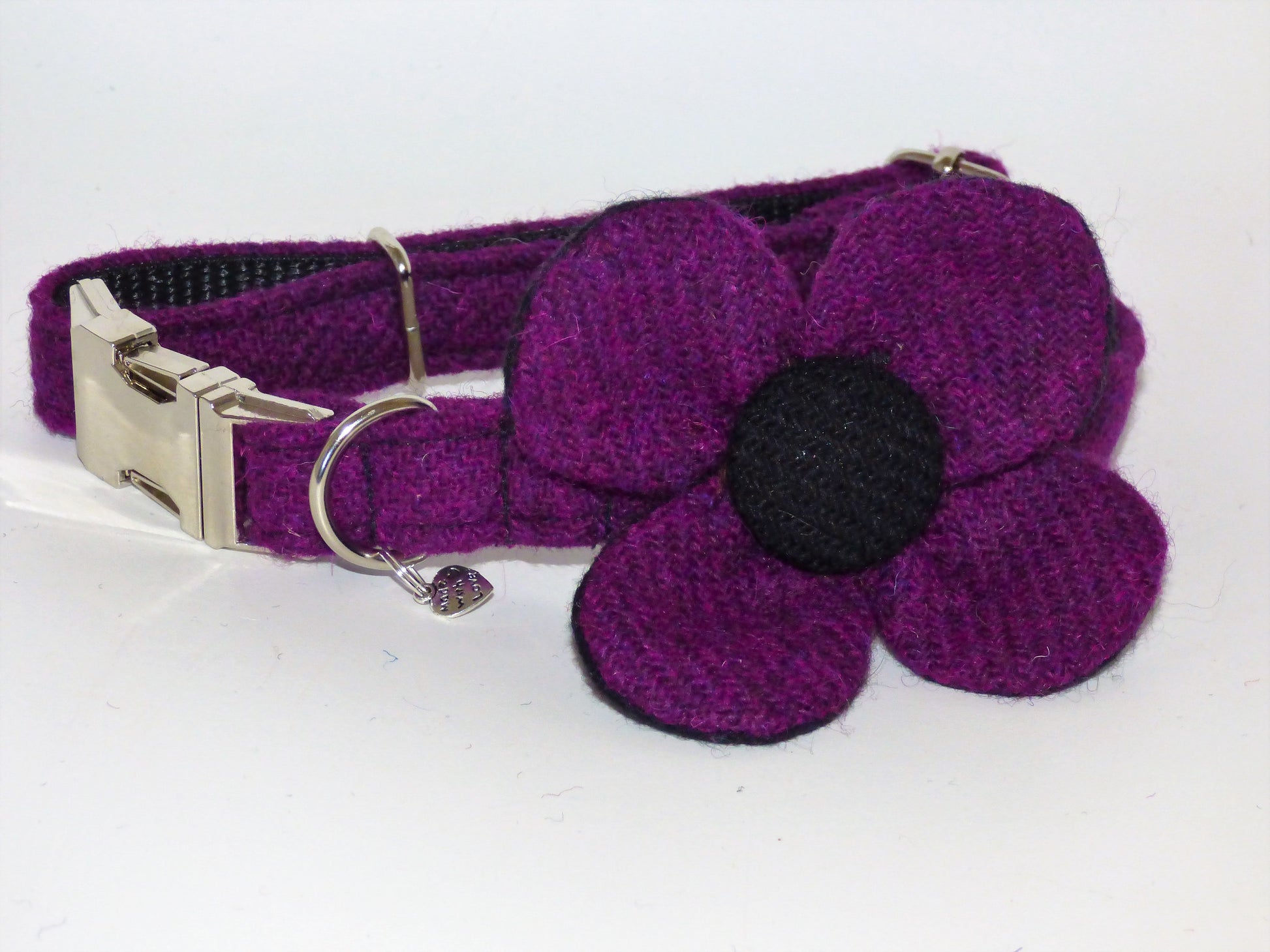 (Caledonian) Harris Tweed Flower Dog Collar & Lead Set - Dark Purple - BOWZOS
