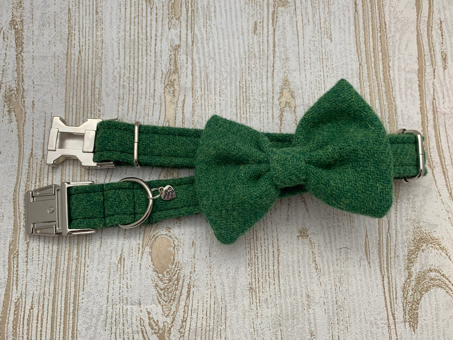(Evergreen) Harris Tweed Bow Tie Dog Collar - Green - BOWZOS
