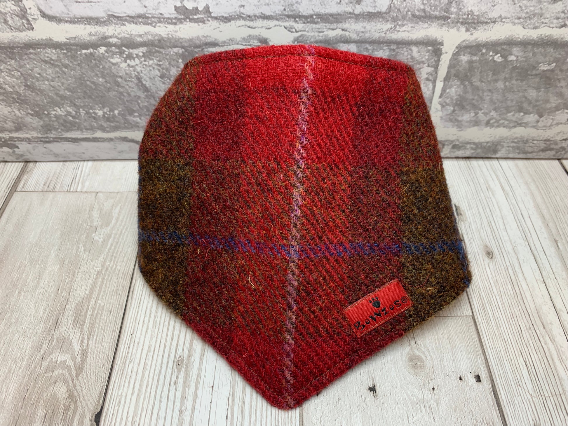 (Blair) Scruffneck - Red/Brown Check - BOWZOS